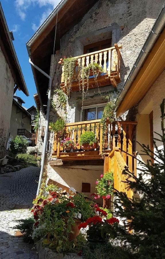 La Grange Auguste Avec Sauna Jacuzzi Vénosc Екстериор снимка
